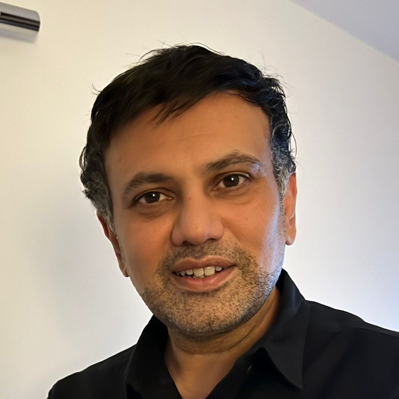 Portrait of Nelesh Shah